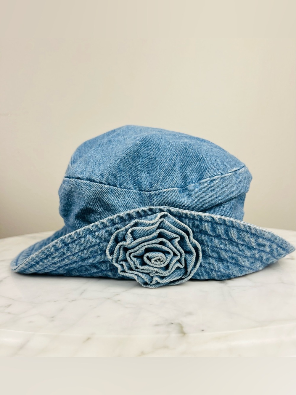VTG 90s Blossom Hat - Rose Floral Denim Bucket Hat – One Size